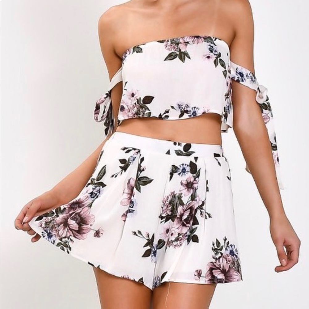 Two piece short set